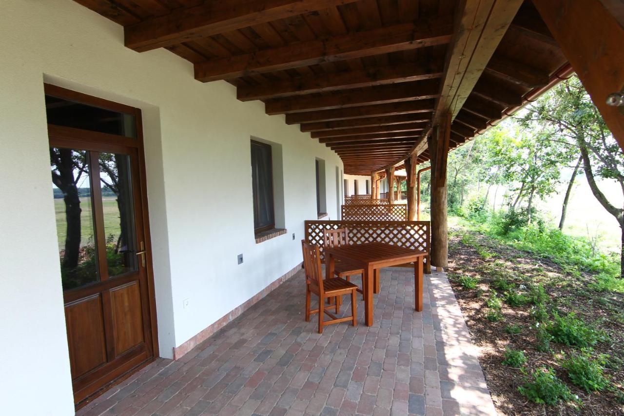 Bibic Nature Lodge Balmazújváros Exterior foto